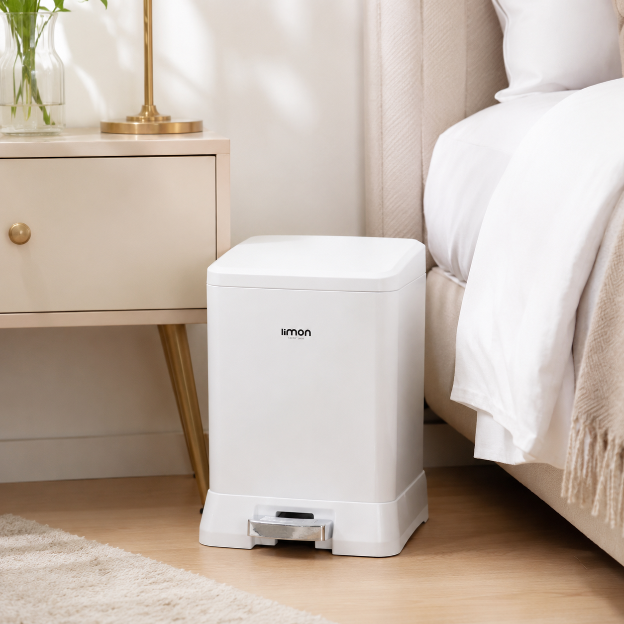 12L Pedal Dustbin with Removable Inner (1628) by Limon Secondary image